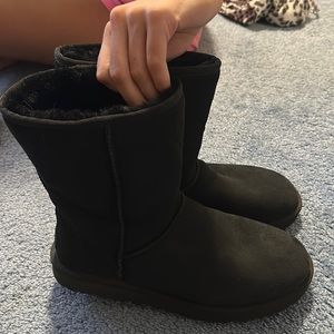 Never worn women’s size 12!